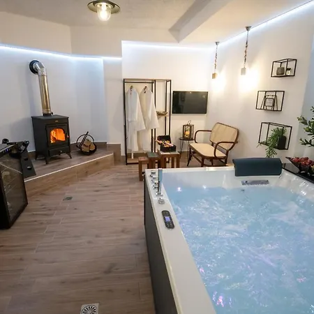 Stoa Luxury House With Unique Jacuzzi *